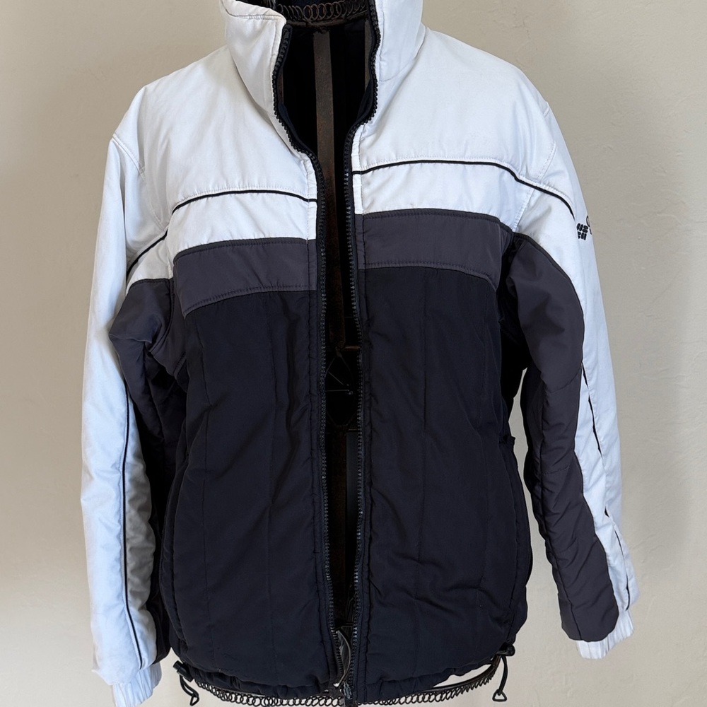 Columbia reversable Black and White Puffer Jacket
